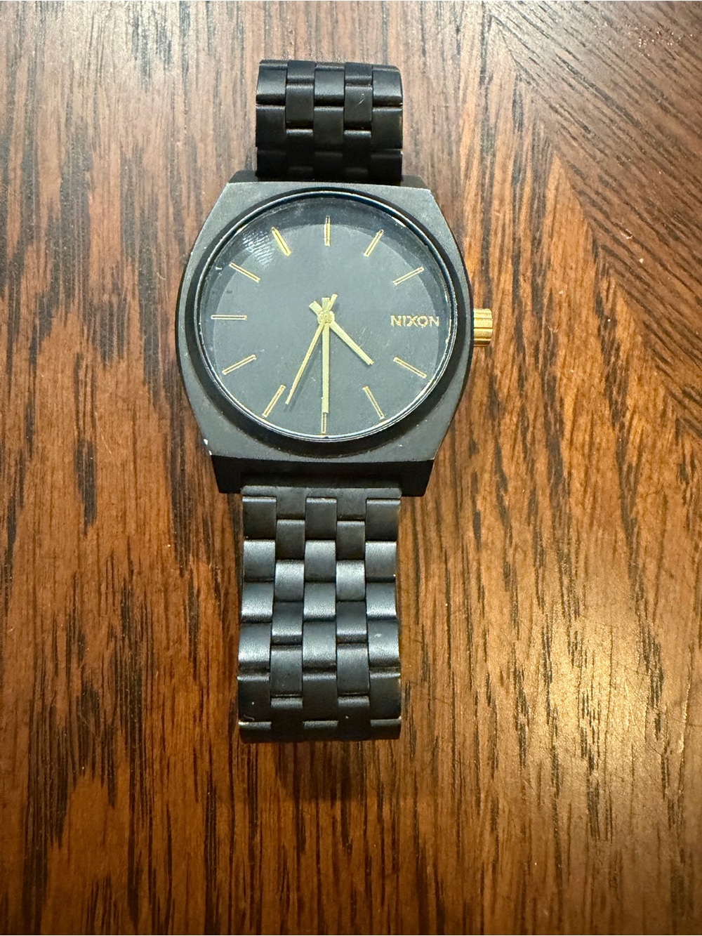 Nixon Watch